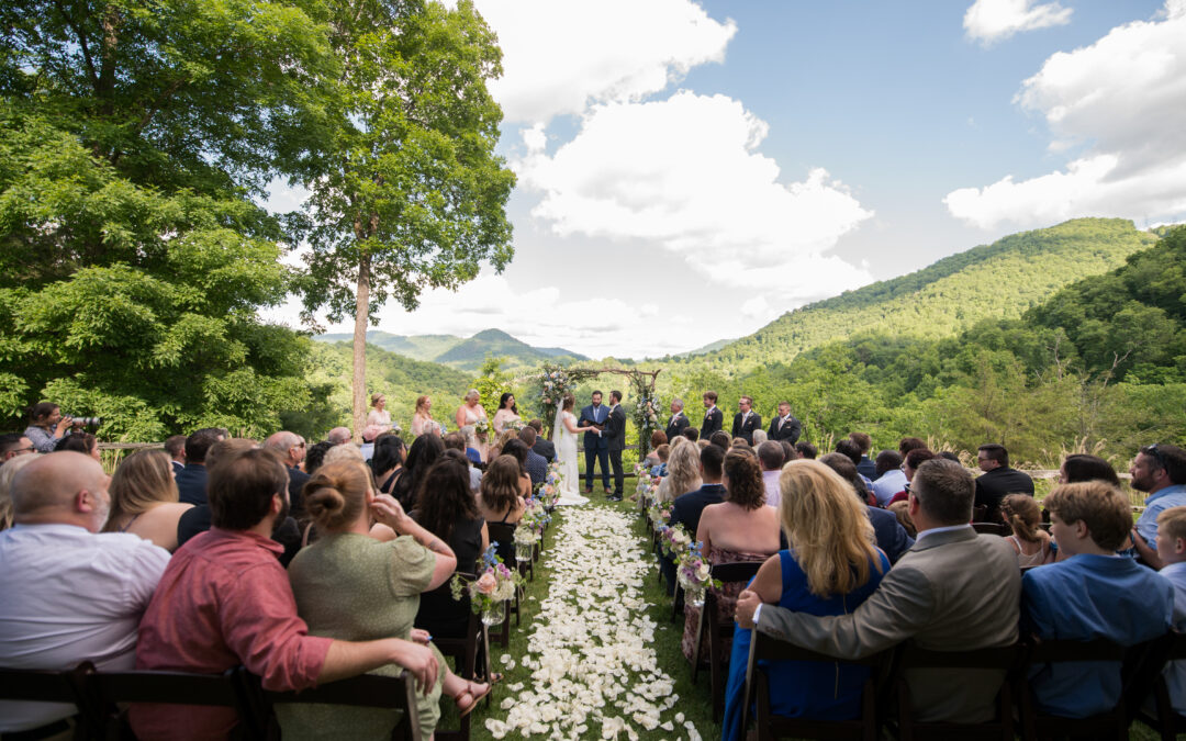 Explore the Mountain View Ceremony Lawn